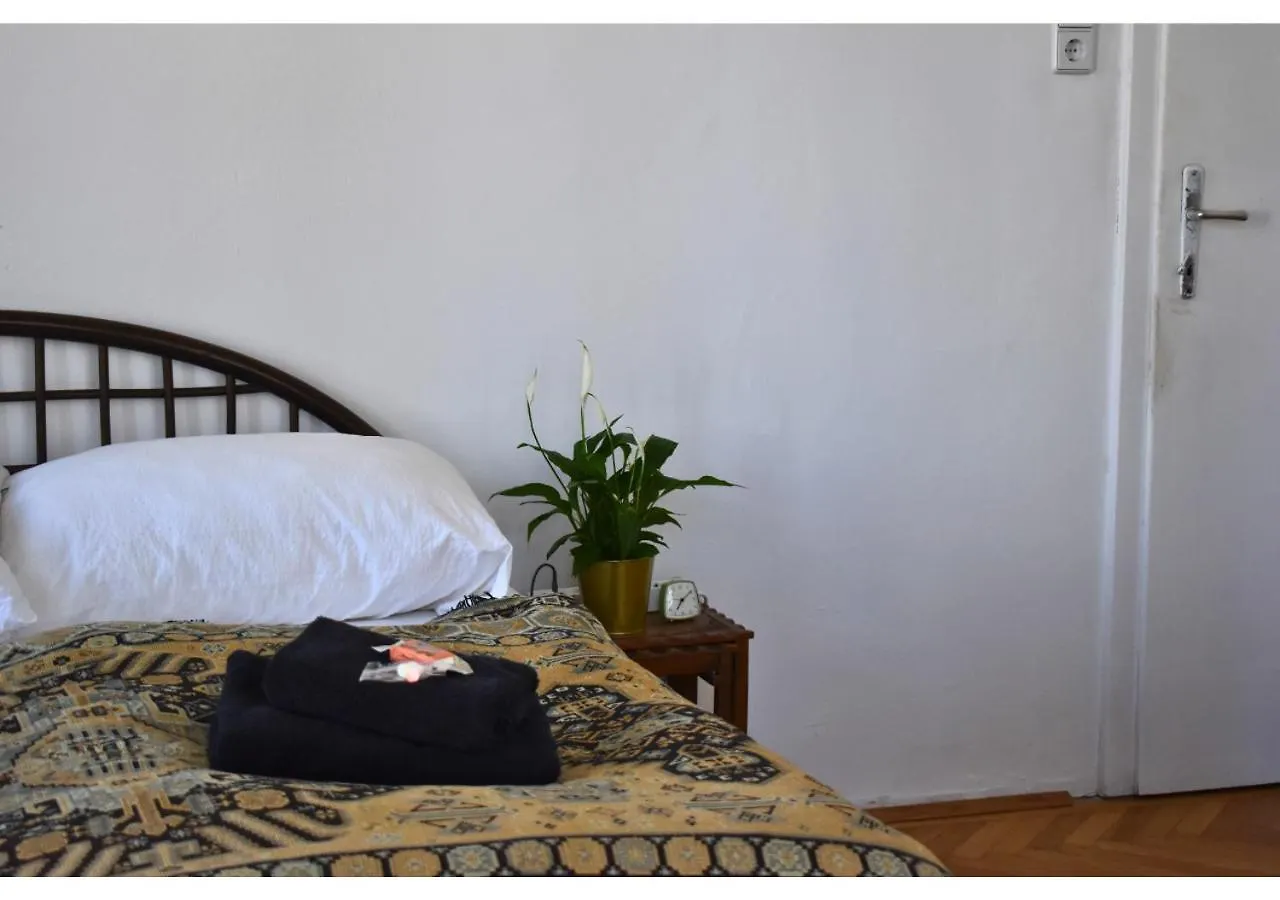 Lgbtqia Private Rooms 1150 Vienna Austria