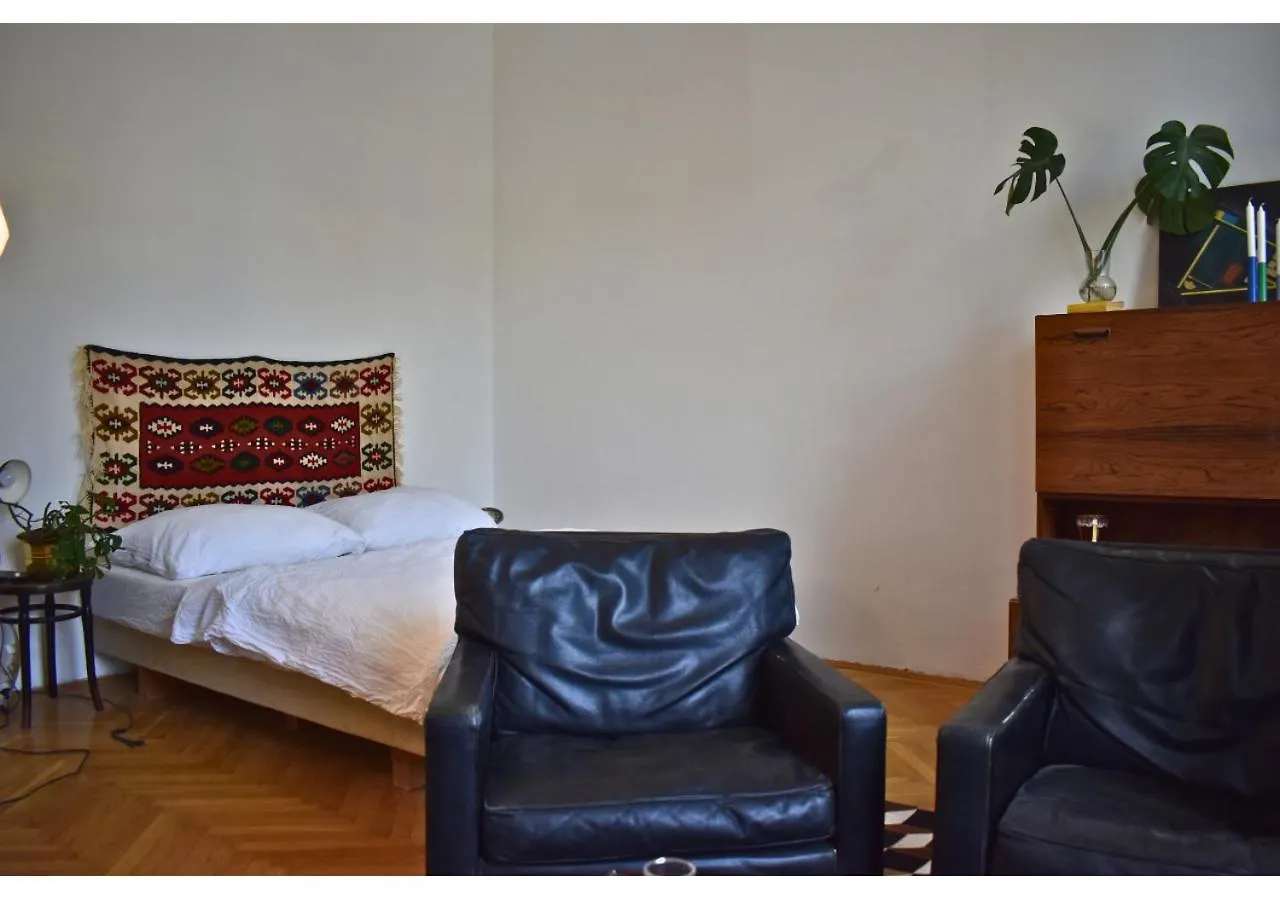 Privatunterkunft Lgbtqia Private Rooms 1150 Wien